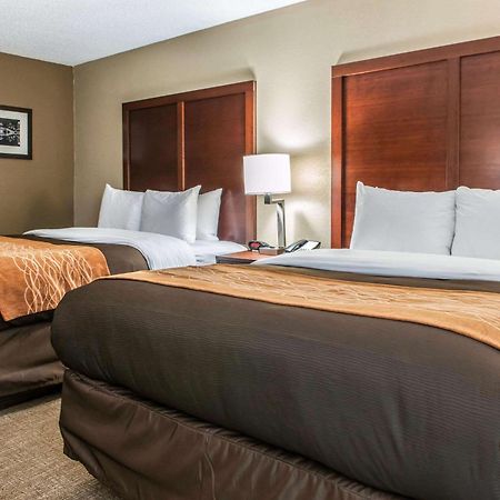 Comfort Inn Blue Ash North Buitenkant foto