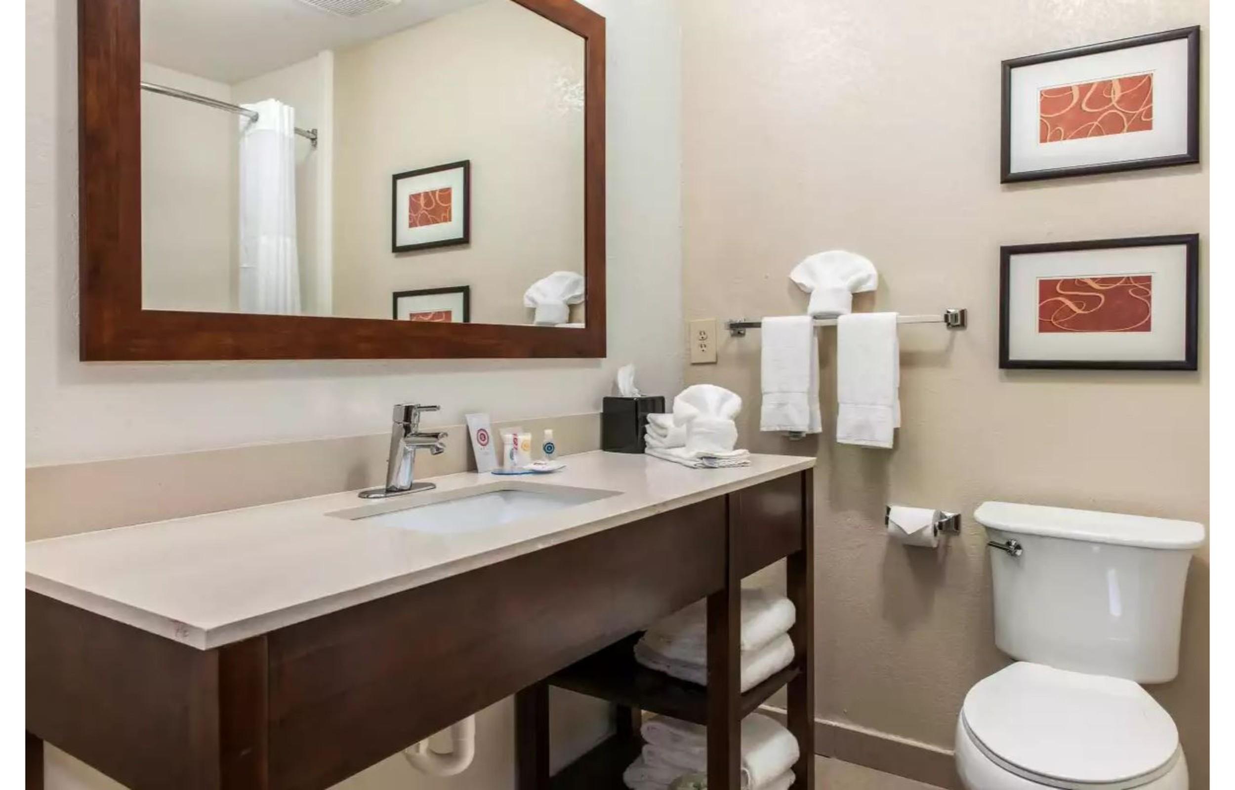 Comfort Inn Blue Ash North Buitenkant foto