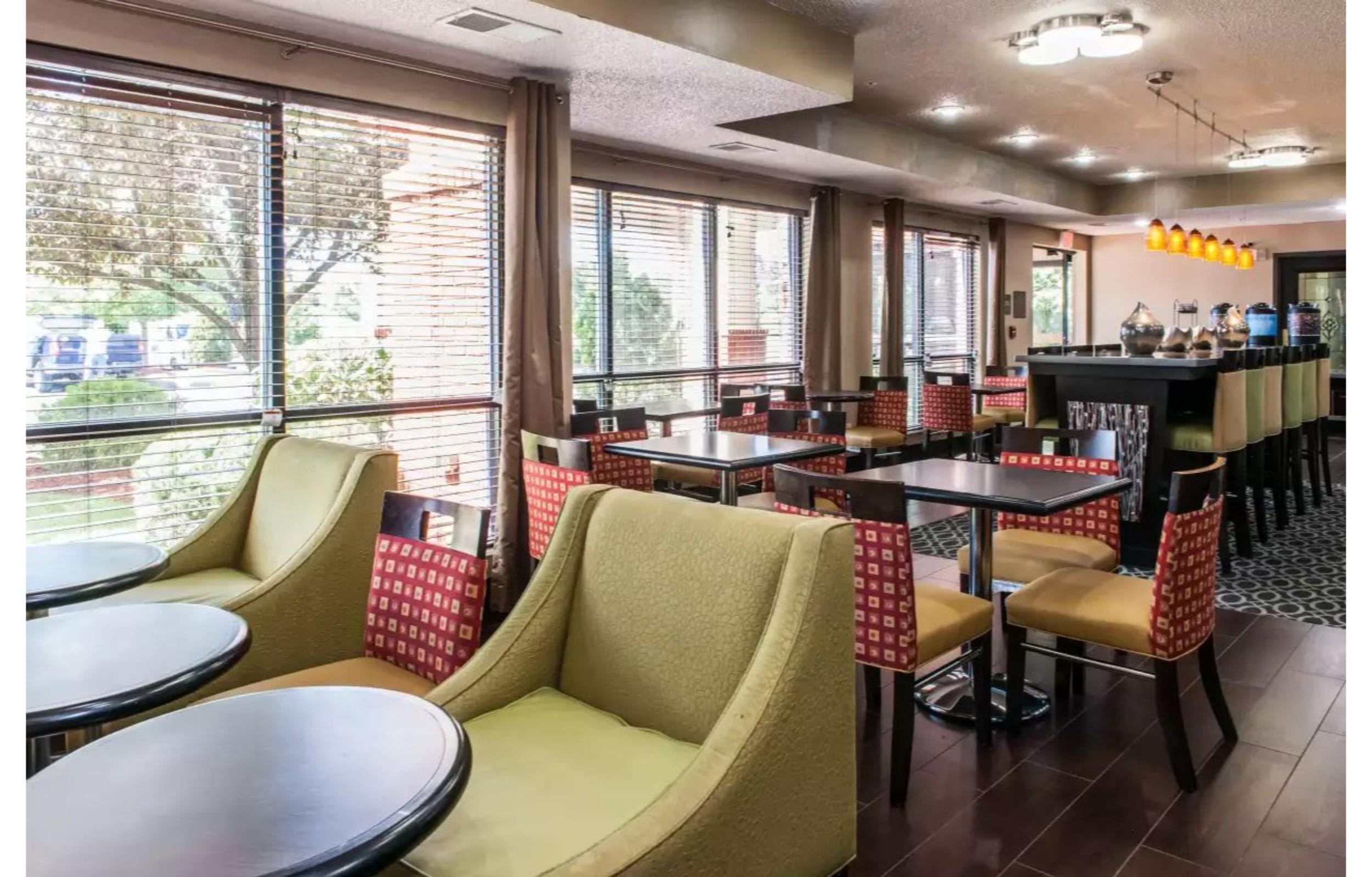 Comfort Inn Blue Ash North Buitenkant foto