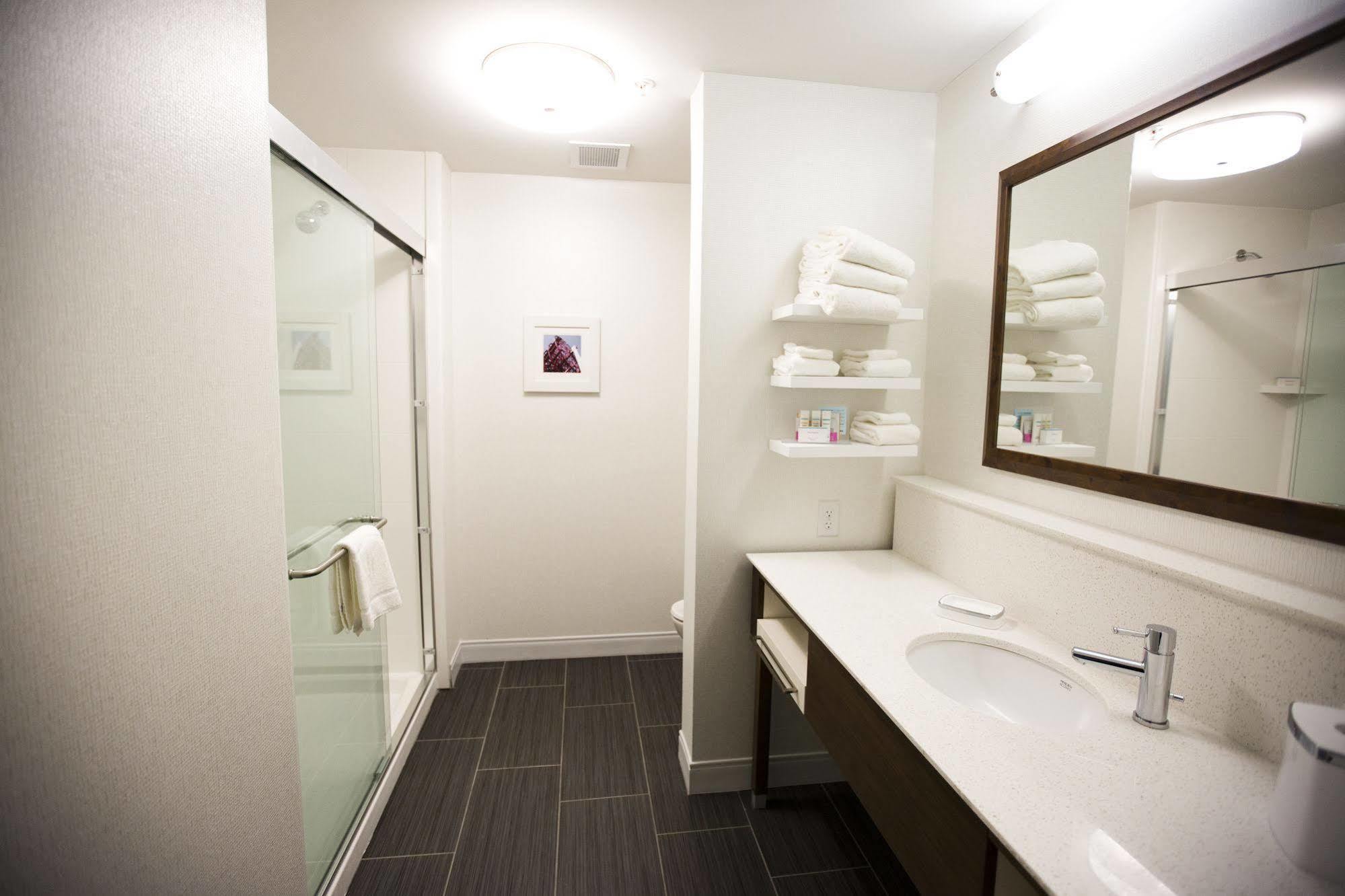Comfort Inn Blue Ash North Buitenkant foto